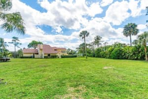 13679 Greentree Trail, Wellington, FL 33414 Sold 06/18/24