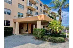 500 Executive Center Drive 3b, West Palm Beach, FL 33401 Sold 05/08/24