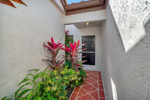 6431 Pointe Pleasant Circle B, Delray Beach, FL 33446 Sold 05/30/24