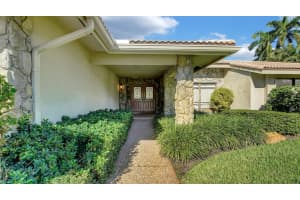 592 Pine Lake Drive, Delray Beach, FL 33445 Sold 06/28/24