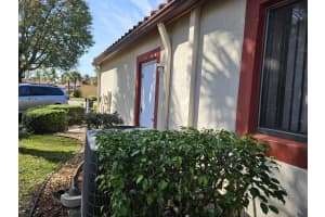 147 Island Way, Greenacres, FL 33413 Sold 03/20/25