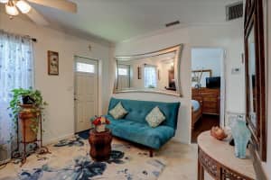 6895 Eastview Drive, Lake Worth, FL 33462 Sold 03/22/24