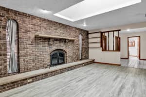 466 28th Court SW, Vero Beach, FL 32968 Sold 04/17/24