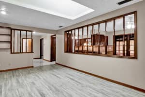 466 28th Court SW, Vero Beach, FL 32968 Sold 04/17/24