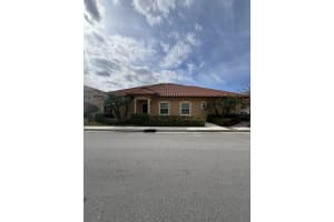 2805 65th Drive 101, Vero Beach, FL 32966 Sold 05/17/24
