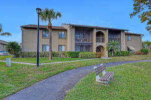 530 Shady Pine Way D1, Greenacres, FL 33415 Sold 04/02/24