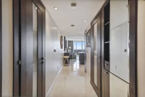 1800 S Ocean Dr 3009, Hallandale Beach, FL 33009 Sold 09/03/24