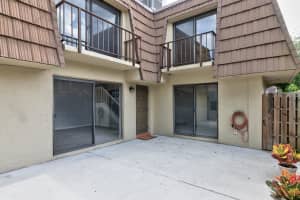 1166 6th Avenue 3a, Vero Beach, FL 32960 Sold 06/03/24