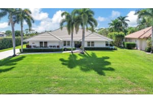 15840 Meadow Wood Drive, Wellington, FL 33414 Sold 06/05/24