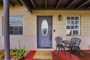 146 SE 8th Avenue, Boynton Beach, FL 33435 Sold 11/27/24