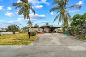 146 SE 8th Avenue, Boynton Beach, FL 33435 Sold 11/27/24