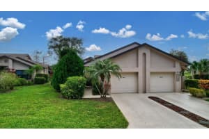 5296 Fairway Woods Dr APT 4511, Delray Beach, FL 33484, Sold 05/31/24