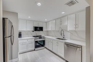 2800 N Ocean Drive B 15d, Singer Island, FL 33404 Sold 04/30/24