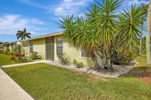 4255 Willow Pond Circle A, West Palm Beach, FL 33417 Sold 04/10/24