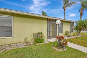 4255 Willow Pond Circle A, West Palm Beach, FL 33417 Sold 04/10/24
