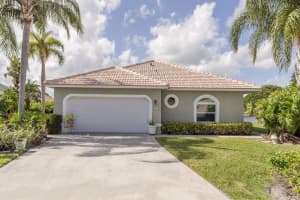 6016 SE Walkers Cay Court, Stuart, FL 34997 Sold 05/10/24