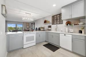 15 SE 13th Street D2, Boca Raton, FL 33432 Sold 04/01/24