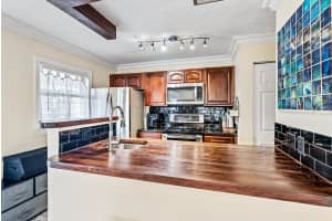 6535 SE Federal Highway 204, Stuart, FL 34997 Sold 04/17/24