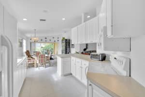 5041 Magnolia Bay Circle, Palm Beach Gardens, FL 33418 Sold 03/29/24