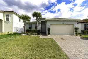 7743 NW Greenbank Circle, Port Saint Lucie, FL 34987 Sold 06/20/24