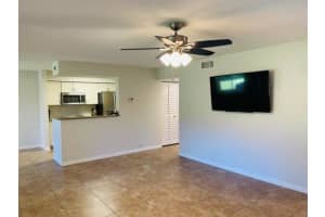 815 W Boynton Beach Blvd 1-105, Boynton Beach, FL 33426 Sold 12/20/24
