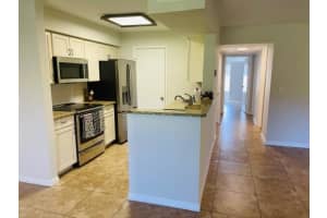 815 W Boynton Beach Blvd 1-105, Boynton Beach, FL 33426 Sold 12/20/24