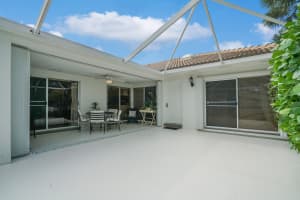 9102 Chapman Oak Court, Palm Beach Gardens, FL 33410 Sold 08/14/25