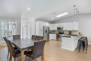 116 Mayfair Lane, Boynton Beach, FL 33426 Sold 03/29/24