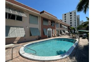 2400 NE 33rd Ave APT 108, Fort Lauderdale, FL 33305, Sold 05/29/24