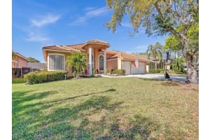 4840 NW 95th Dr, Coral Springs, FL 33076, Sold 04/25/24