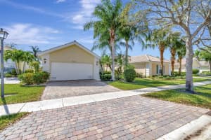 8448 Xanthus Lane, Wellington, FL 33414 Sold 08/15/24