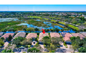 8448 Xanthus Lane, Wellington, FL 33414 Sold 08/15/24