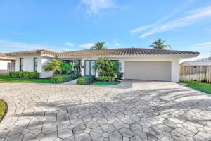 2720 NE 42nd Street, Lighthouse Point, FL 33064 Sold 05/15/24