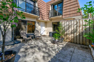 1807 18th Lane, Palm Beach Gardens, FL 33418 Sold 06/14/24