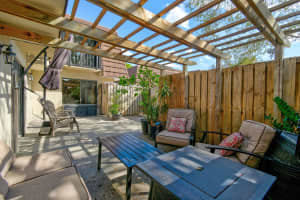 1807 18th Lane, Palm Beach Gardens, FL 33418 Sold 06/14/24