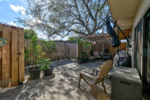 1807 18th Lane, Palm Beach Gardens, FL 33418 Sold 06/14/24