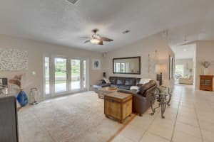 800 Walnut Terrace, Boca Raton, FL 33486 Sold 04/25/24