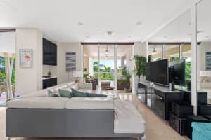 120 SE 19th Avenue 301, Deerfield Beach, FL 33441 Sold 05/16/24