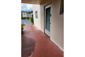 Lake Worth Beach, FL 33461, Sold 05/13/24