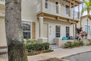 610 NW 25th Avenue, Boynton Beach, FL 33426 Sold 05/15/24