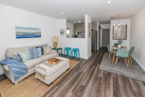 301 E Mcnab Road 215, Pompano Beach, FL 33060 Sold 04/04/24