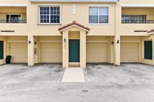 1203 Belmont Place, Boynton Beach, FL 33436 Sold 04/19/24