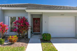 2924 SW Westlake Circle, Palm City, FL 34990 Sold 07/31/24