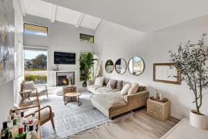 6042 Glendale Drive, Boca Raton, FL 33433 Sold 04/10/24