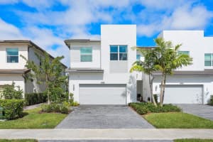 4886 Navali Drive, Lake Worth, FL 33467 Sold 03/15/24