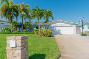 1484 NE 24th St, Jensen Beach, FL 34957, Sold 03/14/24