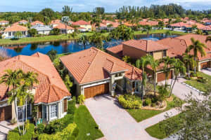 4905 Tropical Garden Dr, Boynton Beach, FL 33436, Sold 05/22/24