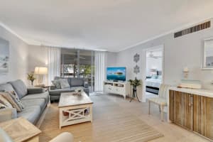 921 Gardenia Drive 271, Delray Beach, FL 33483 Sold 03/31/25