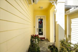 804 Mariner Bay Boulevard, Fort Pierce, FL 34949 Sold 05/24/24