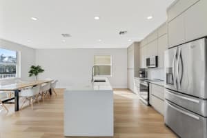 152 Kensington Way, Royal Palm Beach, FL 33414 Sold 06/06/24